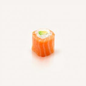 Salmon Roll Avocado